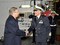 2009_Visita_Nave_Cavour_08