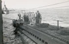 1943 Durban - Ormeggio a fianco di Light Cruirer HMS Caradoc